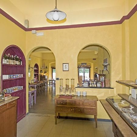 Hotel Baia Монтеросо ал Маре Екстериор снимка