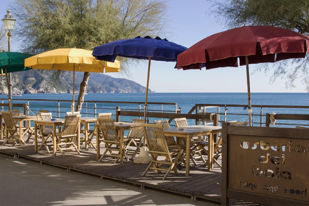 Hotel Baia Монтеросо ал Маре Екстериор снимка