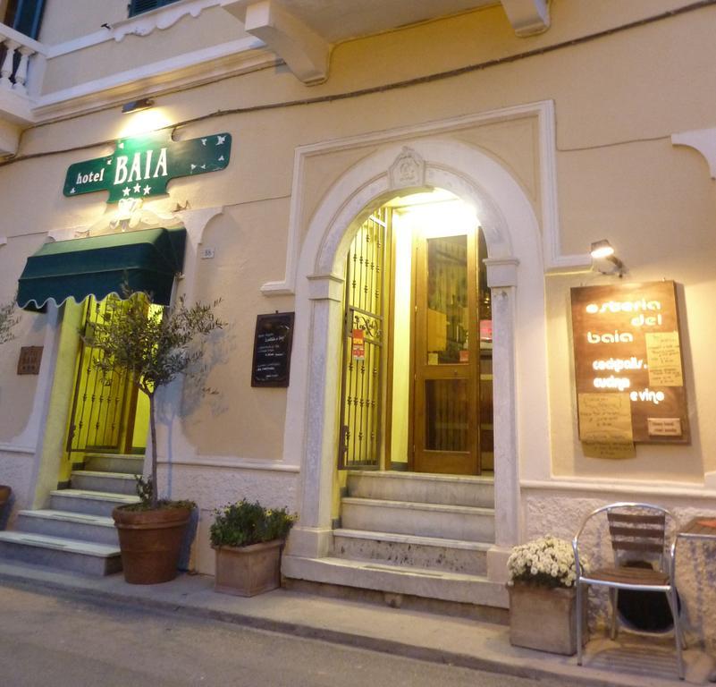 Hotel Baia Монтеросо ал Маре Екстериор снимка